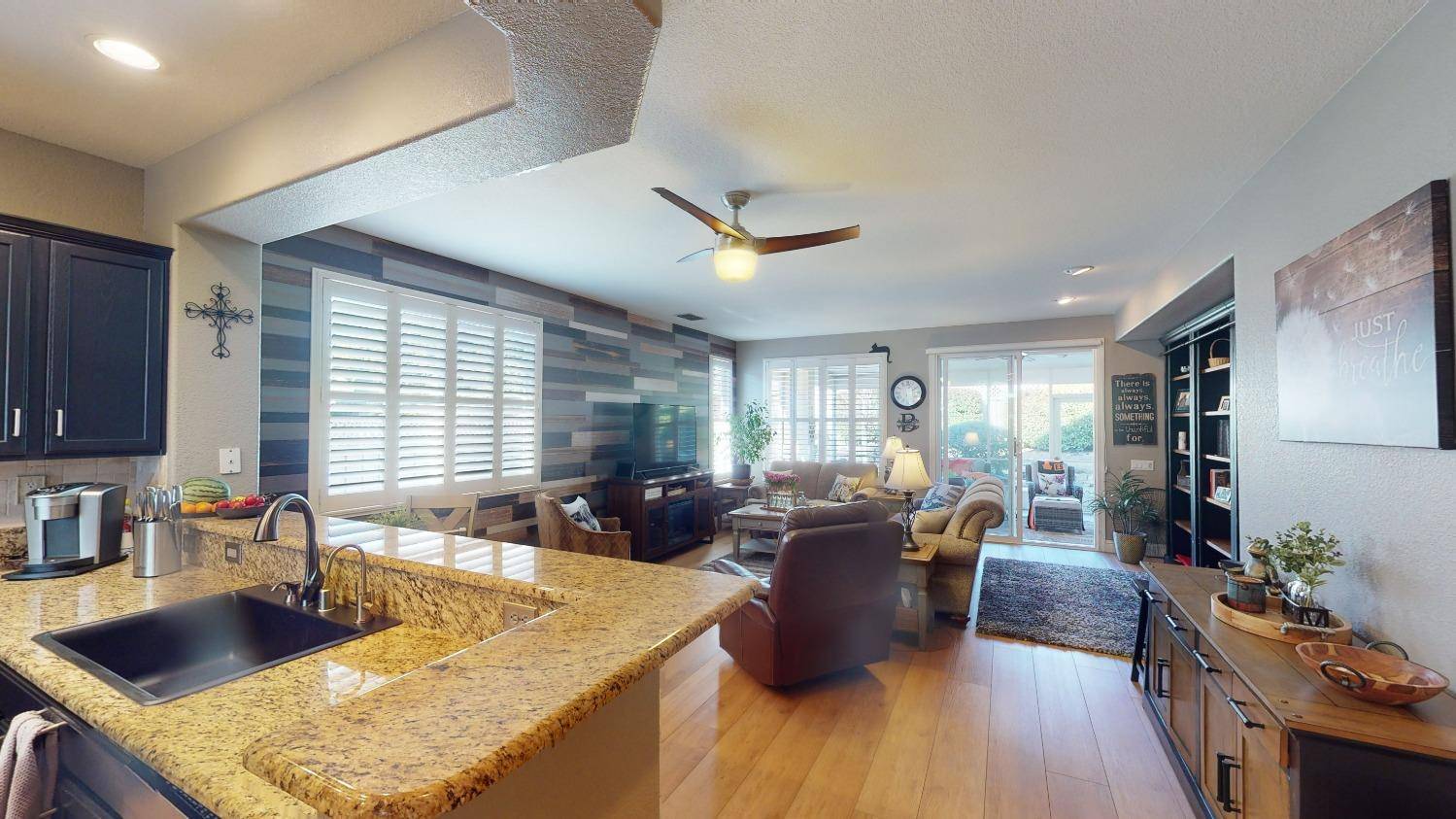 Roseville, CA 95747,6009 Buggy Whip LN