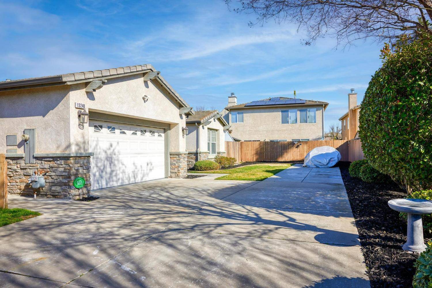 Lathrop, CA 95330,13248 Emerald Bay CT