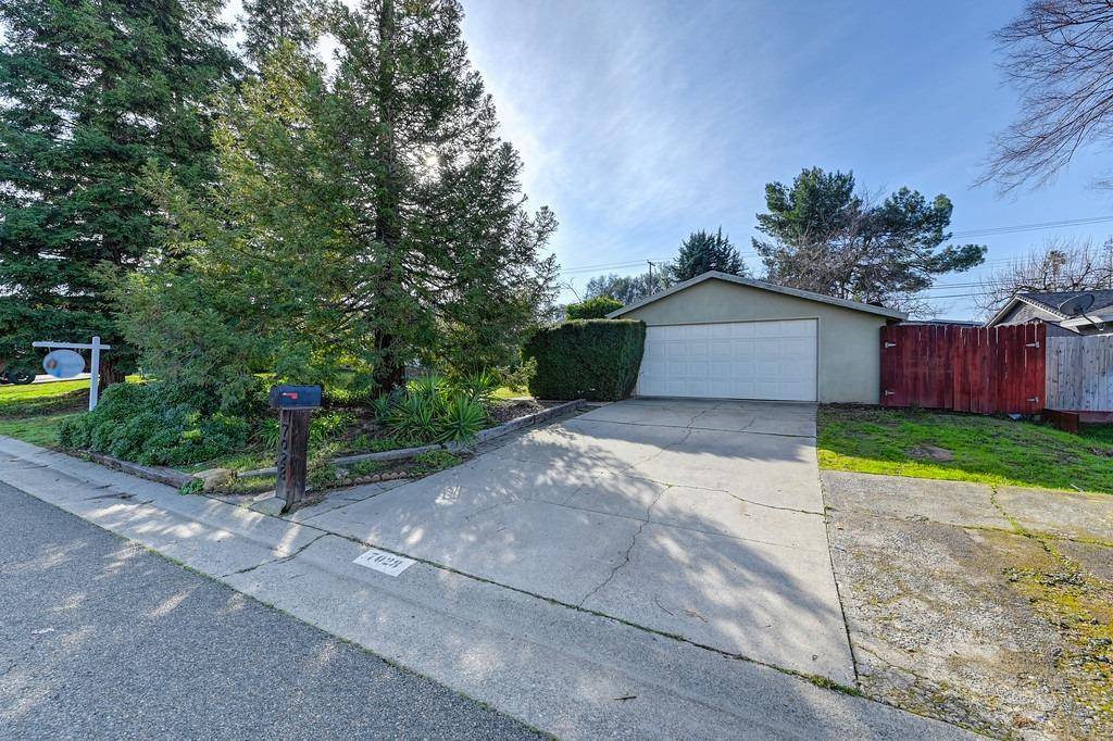 Fair Oaks, CA 95628,7028 Laurel Oak WAY