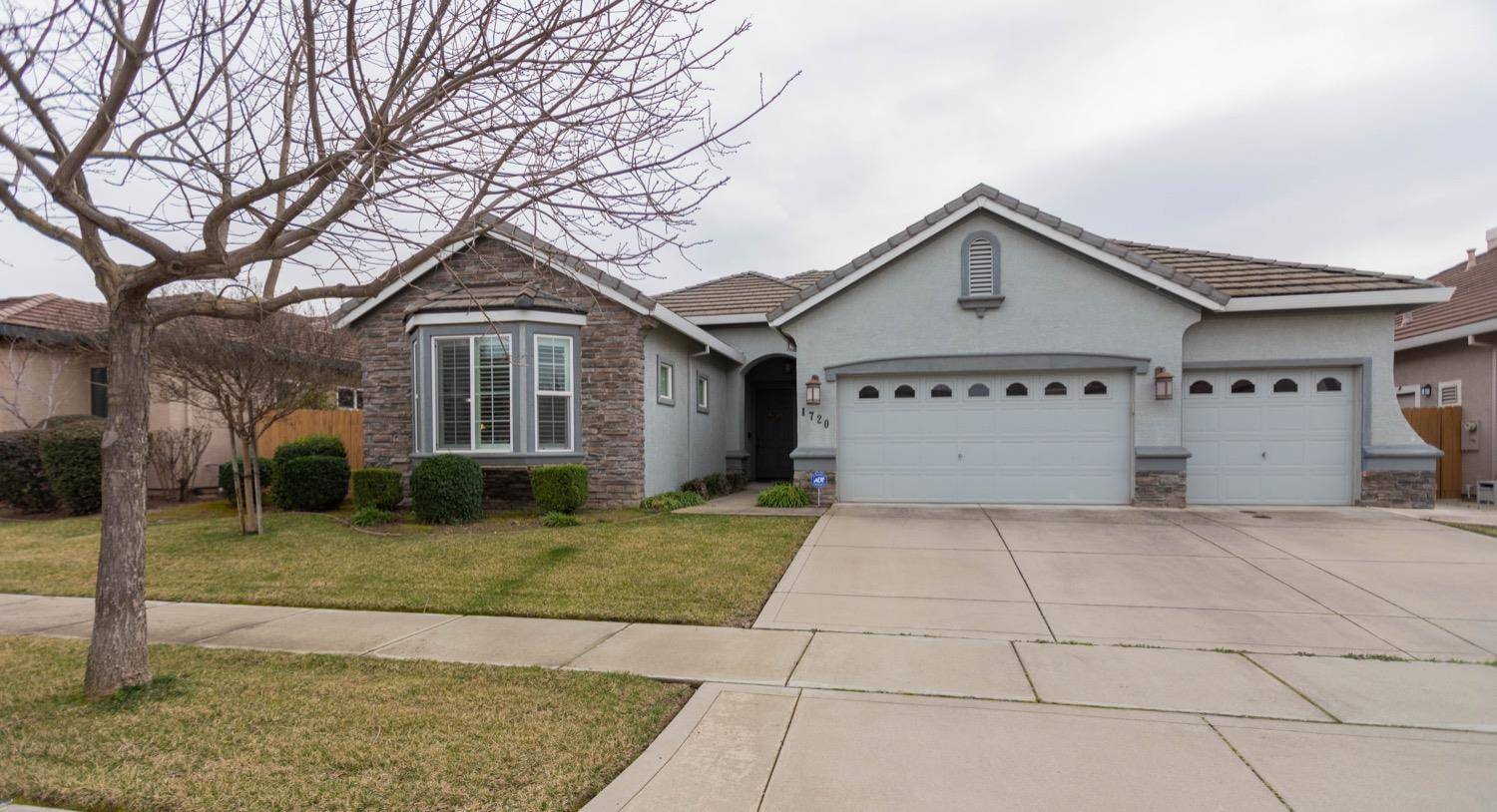 Yuba City, CA 95993,1720 Rio Vista Way