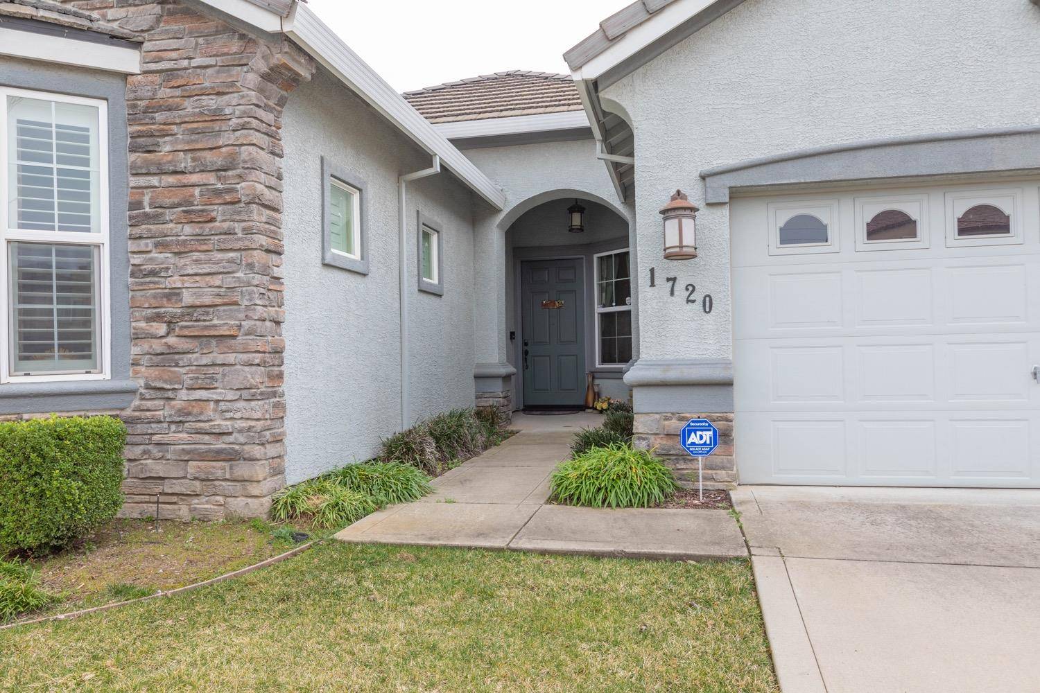 Yuba City, CA 95993,1720 Rio Vista Way