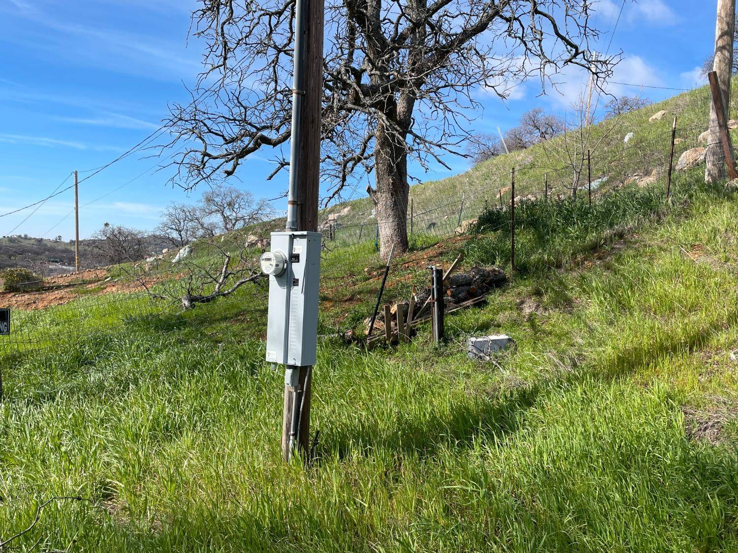 La Grange, CA 95329,9531 Coronado DR