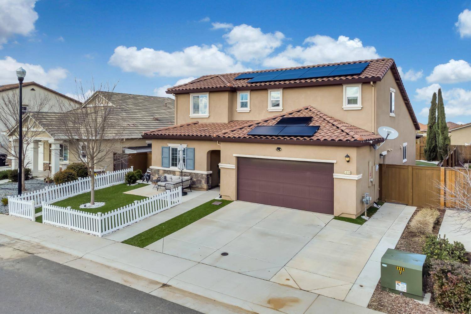 Roseville, CA 95747,3089 Radiant WAY