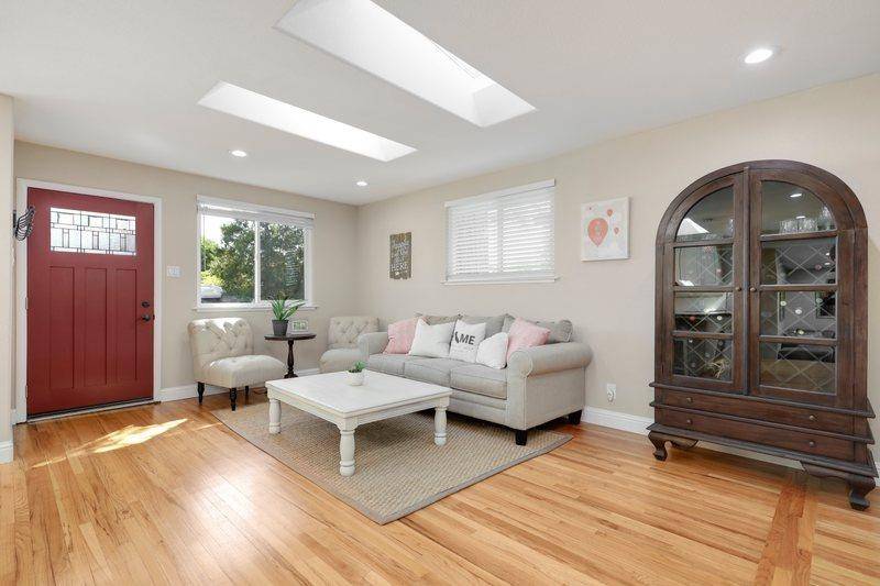 Roseville, CA 95678,637 Encinal AVE