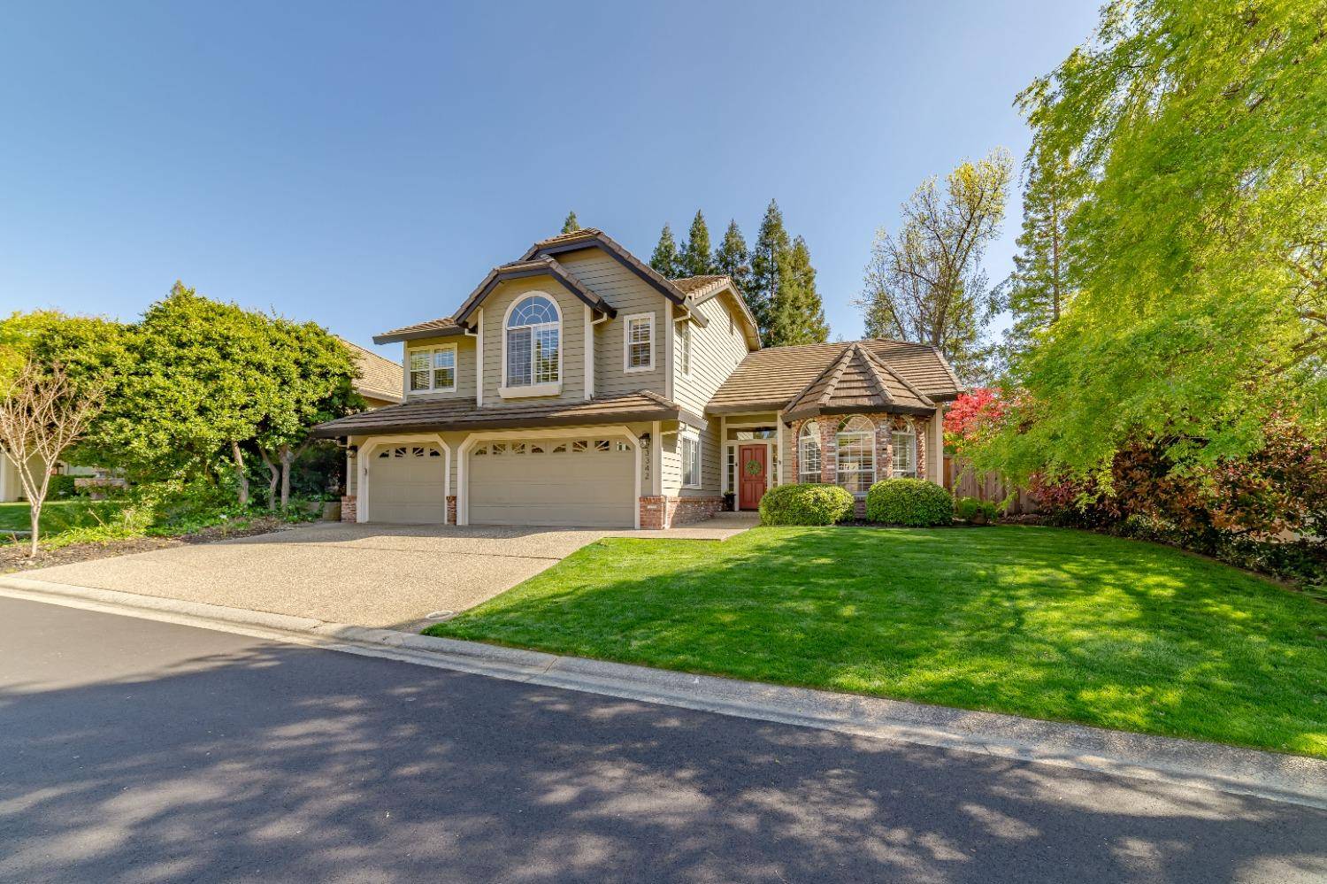 Roseville, CA 95661,3342 Eaton DR