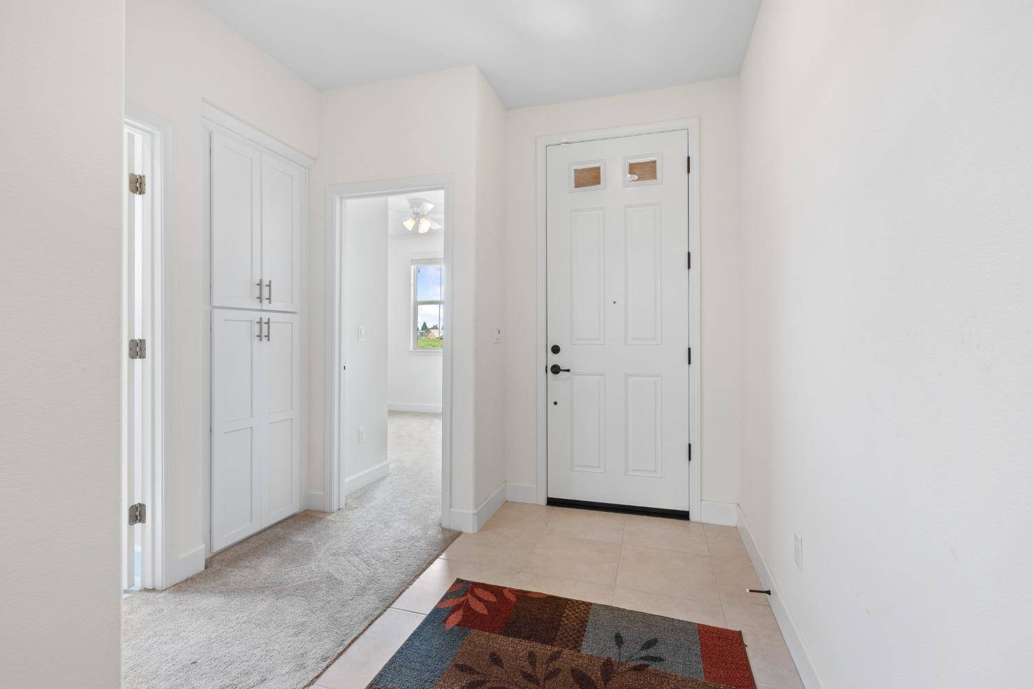 Antelope, CA 95843,7800 Nutmeg LN