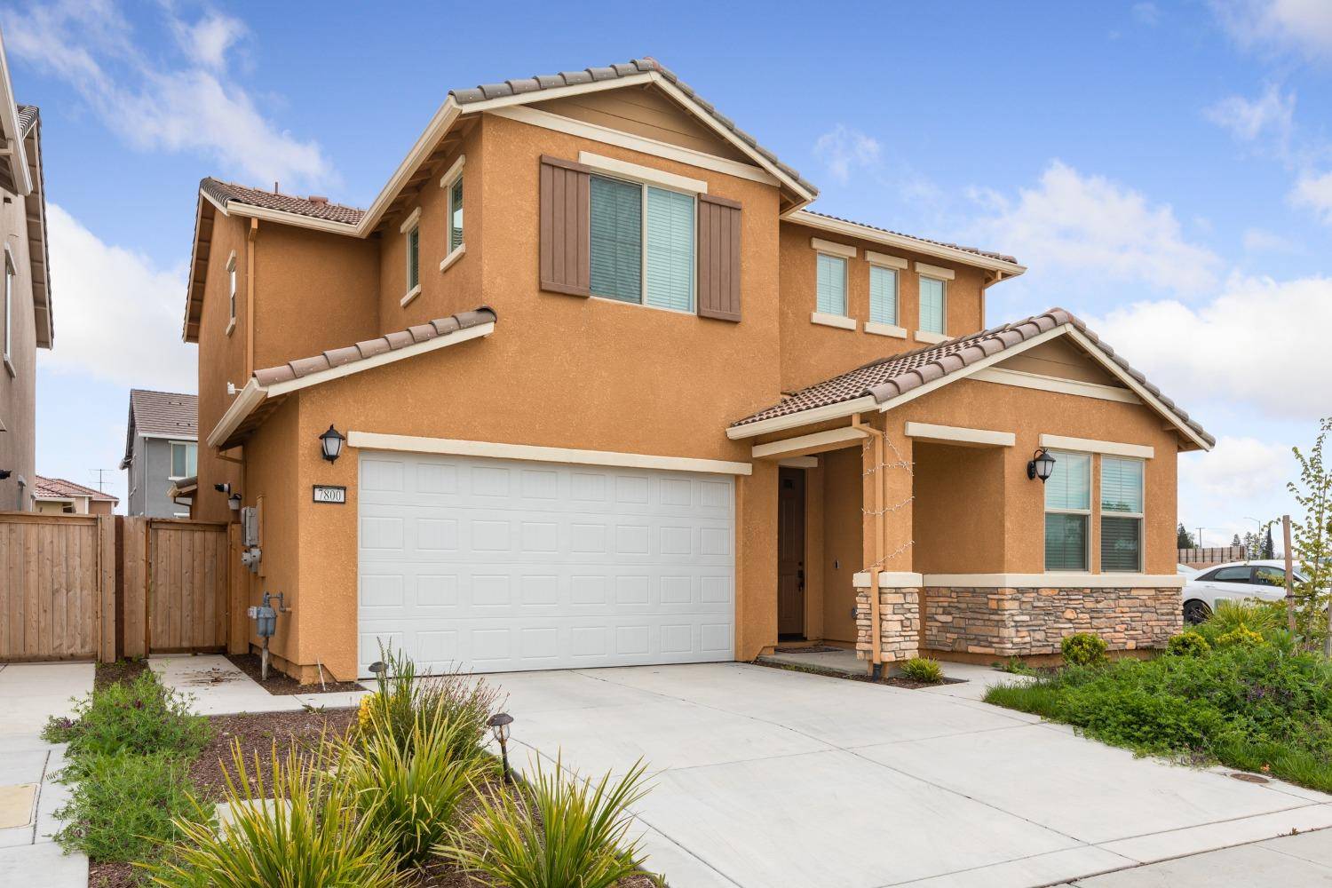 Antelope, CA 95843,7800 Nutmeg LN