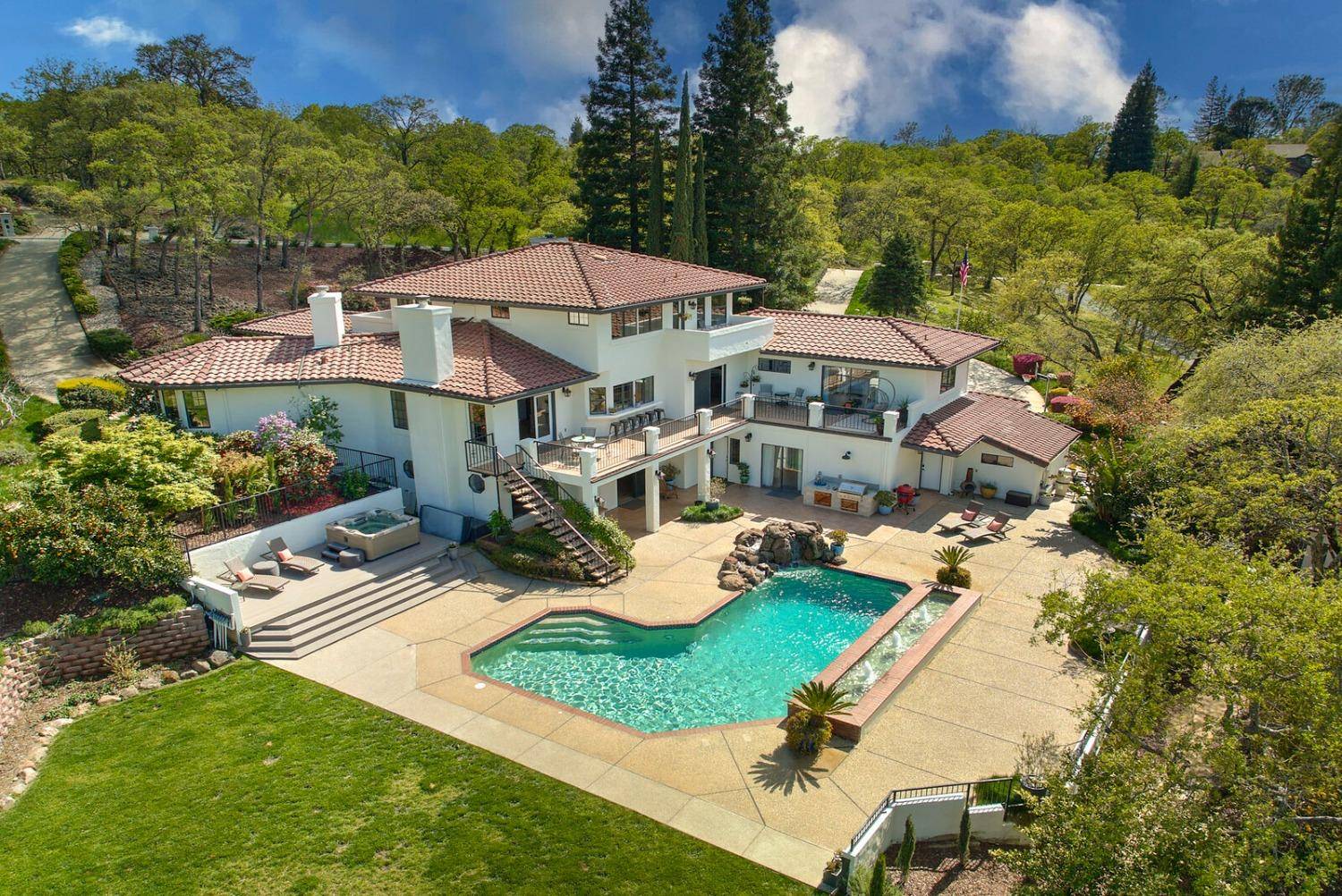 Loomis, CA 95650,5407 Ridge Park Drive