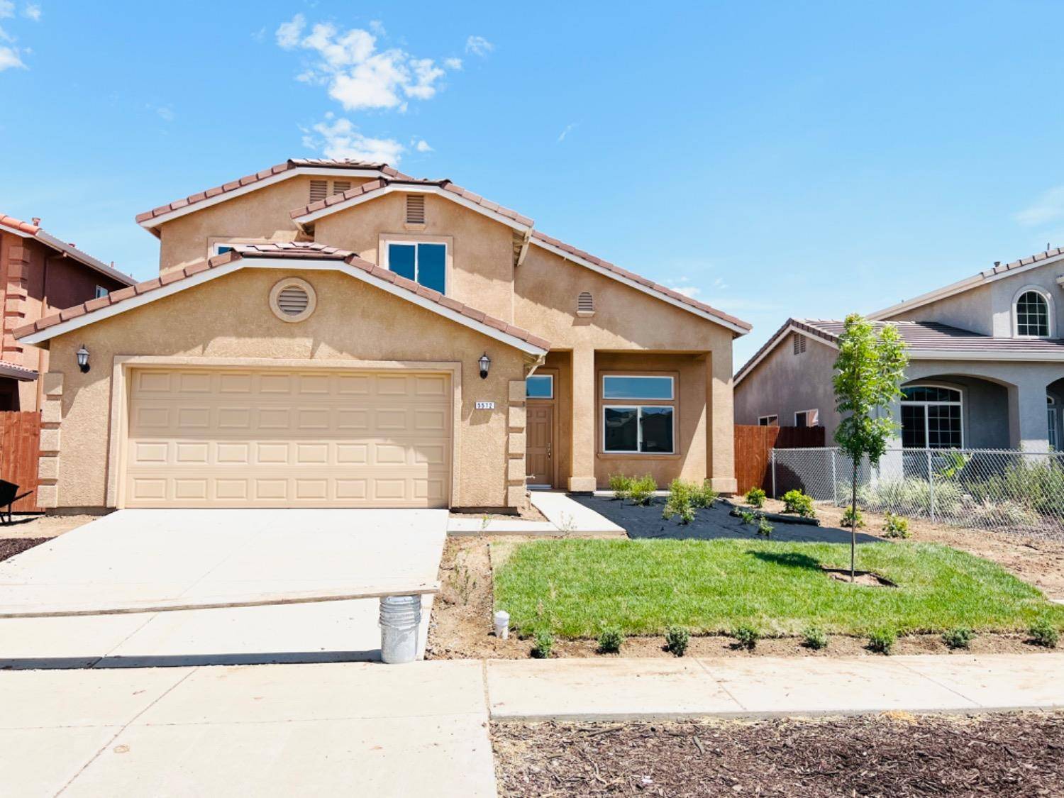 Riverbank, CA 95367,5572 Landon DR