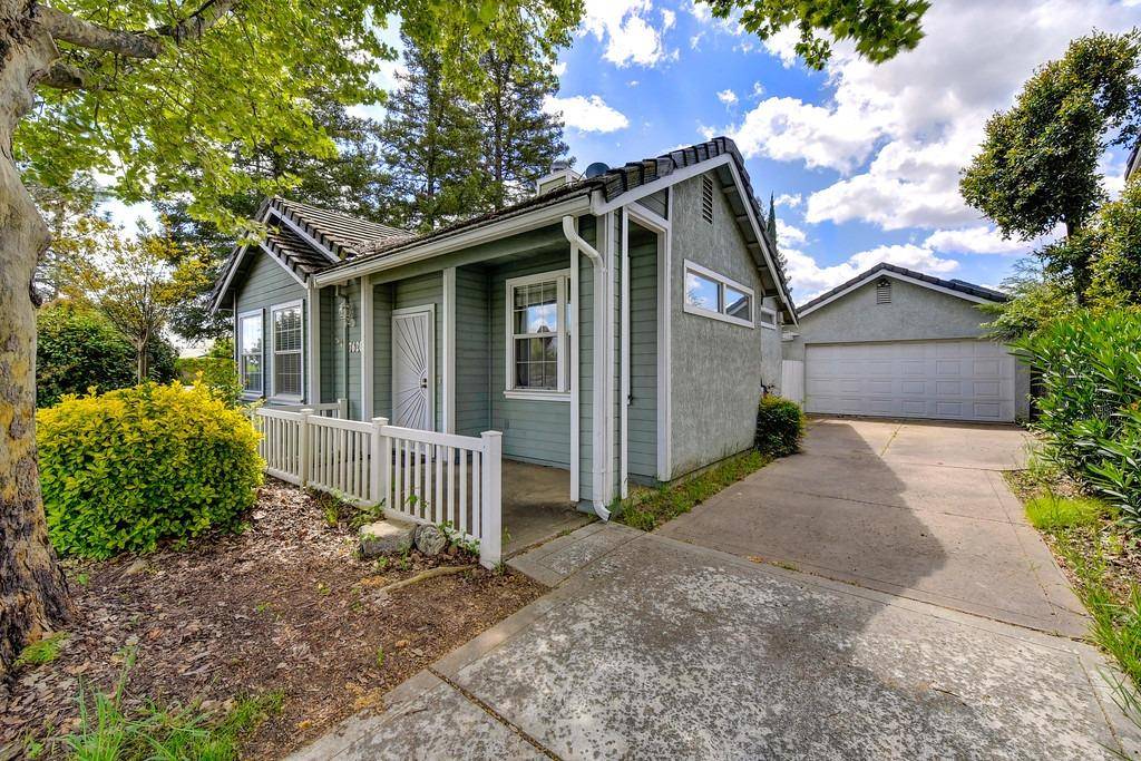 Sacramento, CA 95842,7620 Monogram DR