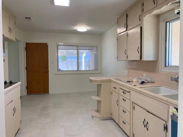 Fresno, CA 93726,4423 E Norwich AVE