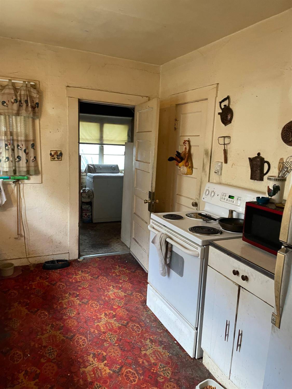Waterford, CA 95386,209 D ST