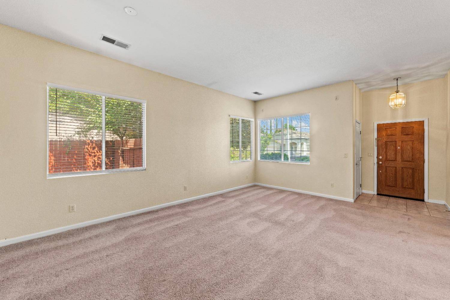 Roseville, CA 95678,35 Alden Court