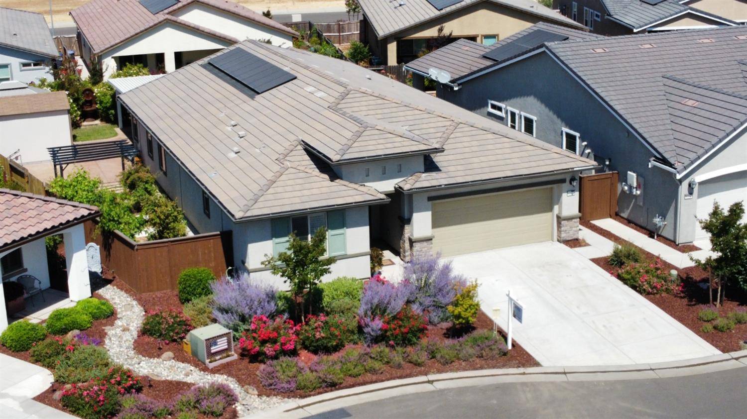 Sacramento, CA 95829,9208 Summer Holly WAY