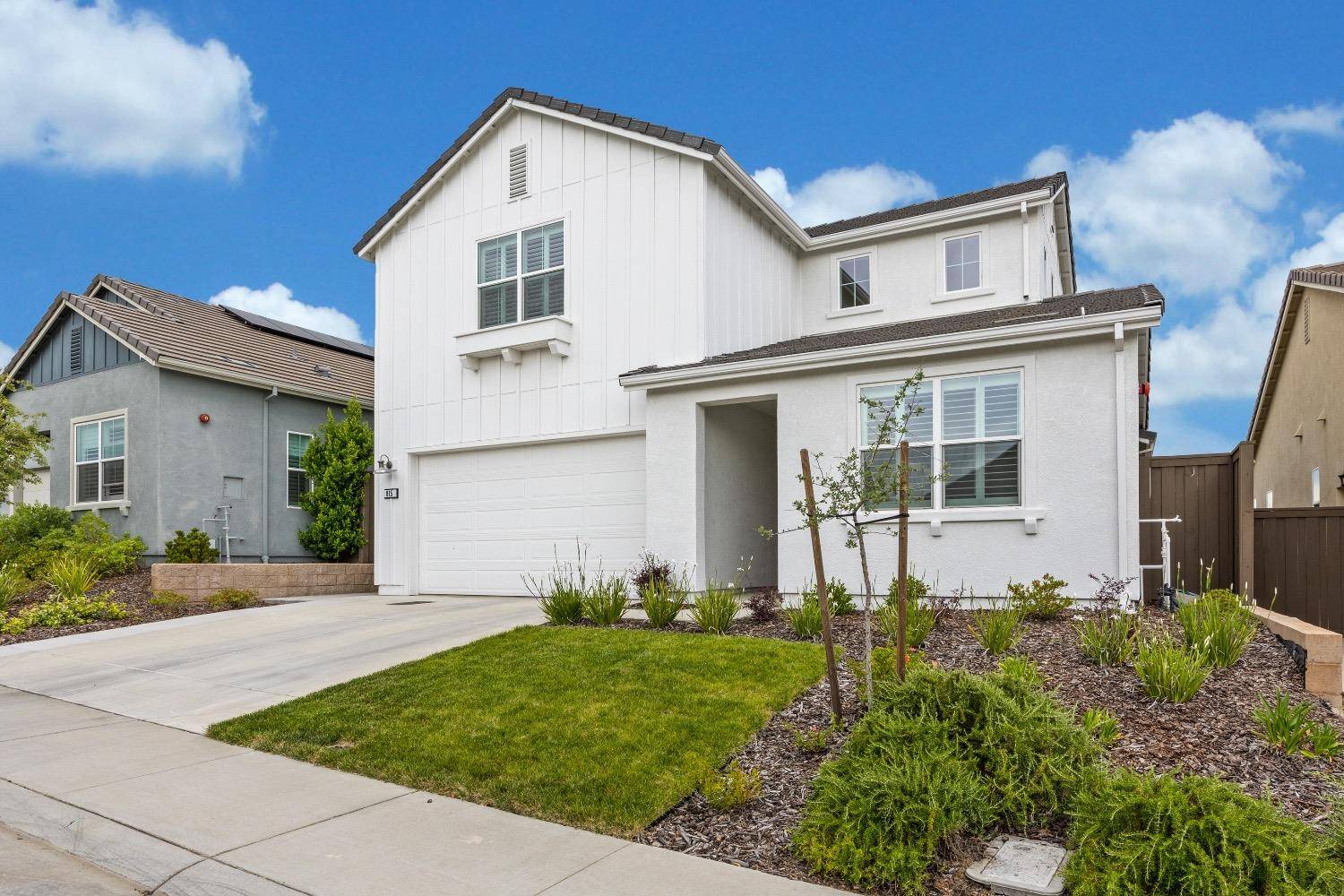 Rocklin, CA 95765,815 Clementine DR