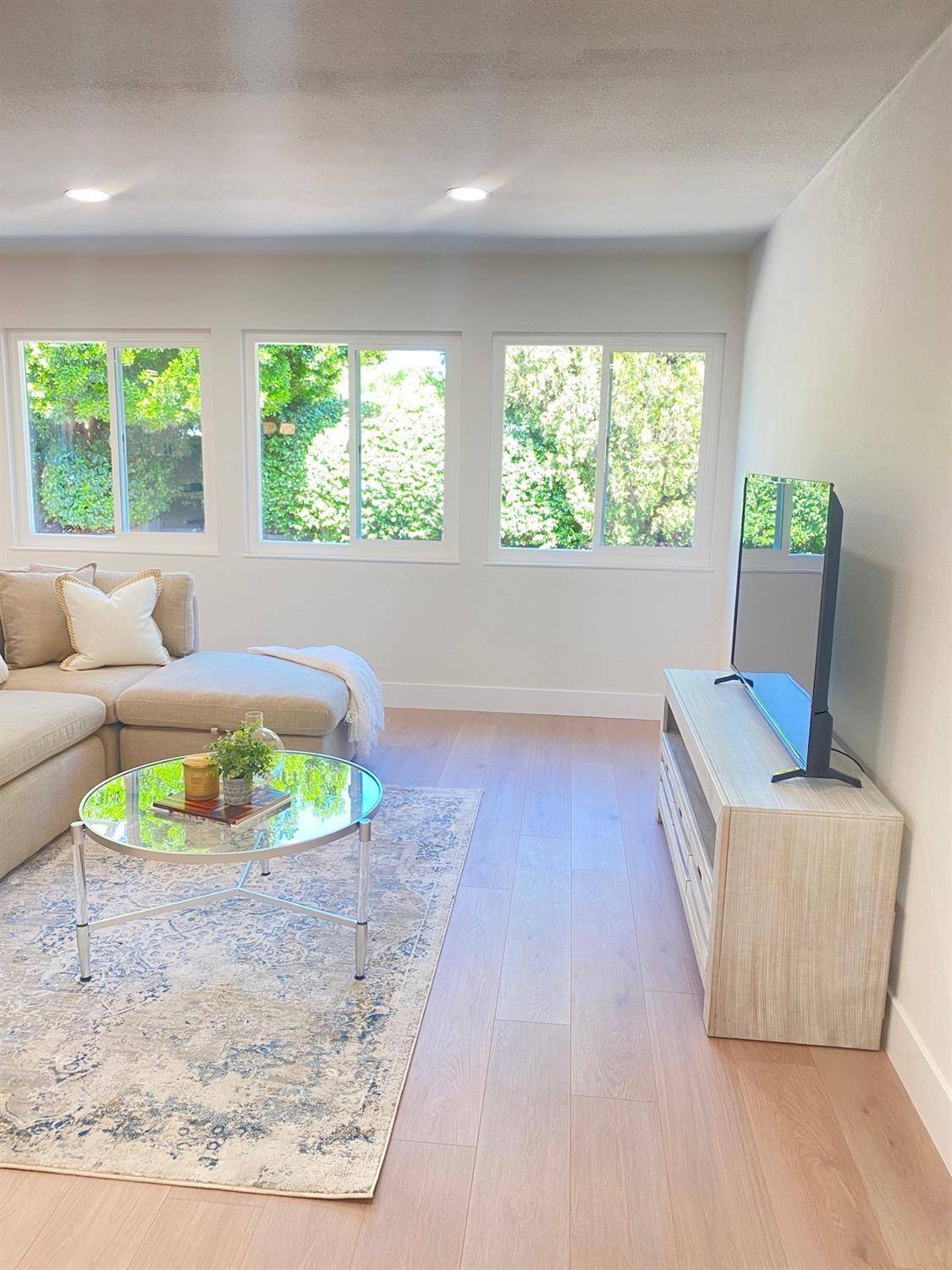 Orangevale, CA 95662,6620 Mirwood CT