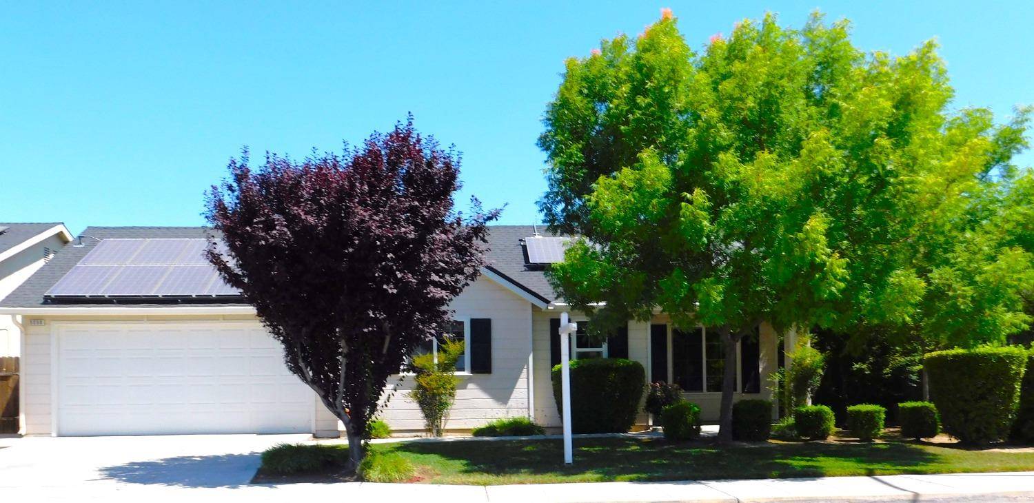 Fresno, CA 93722,5098 W Simpson AVE