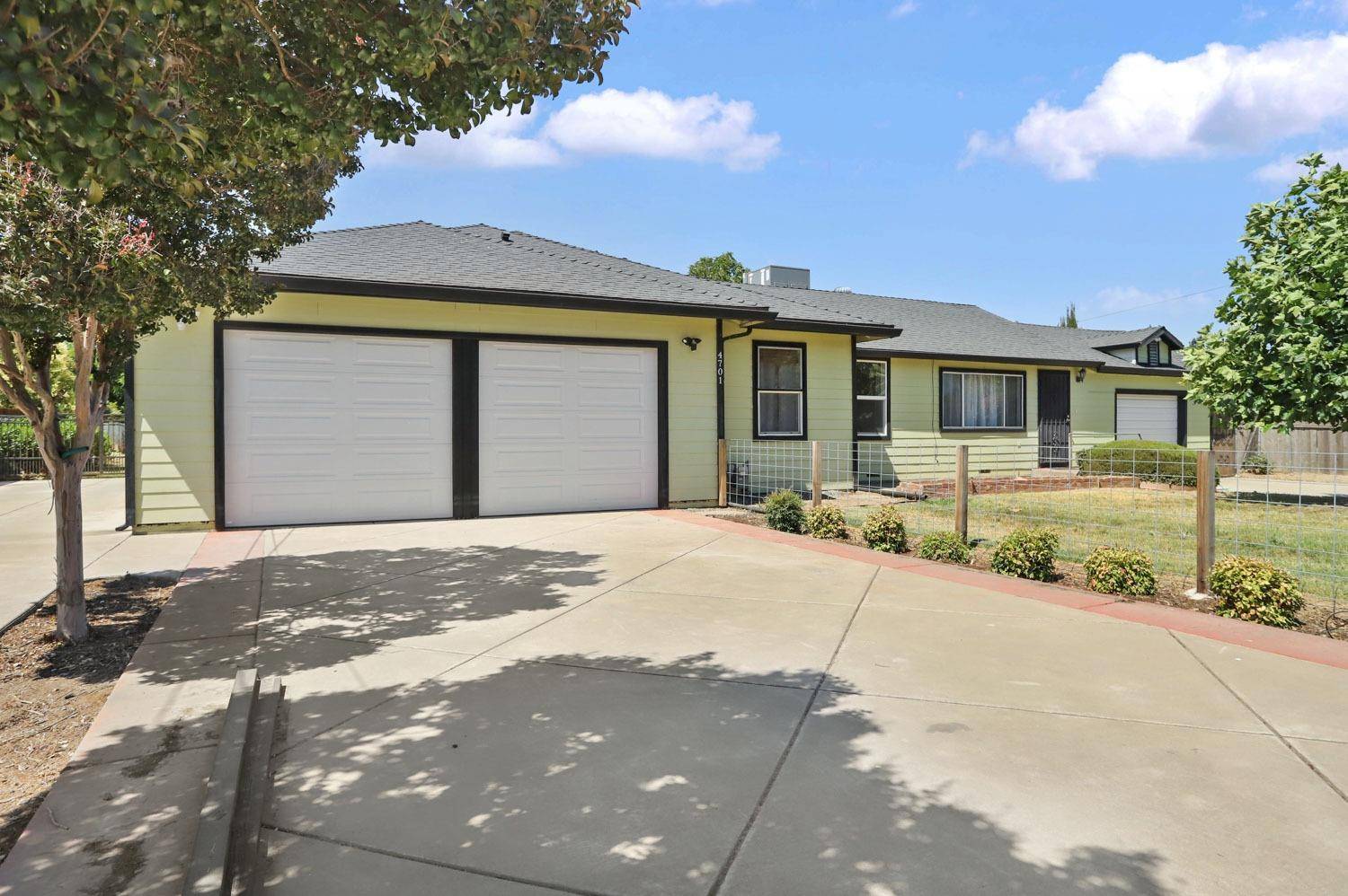 Acampo, CA 95220,4701 E Acampo RD