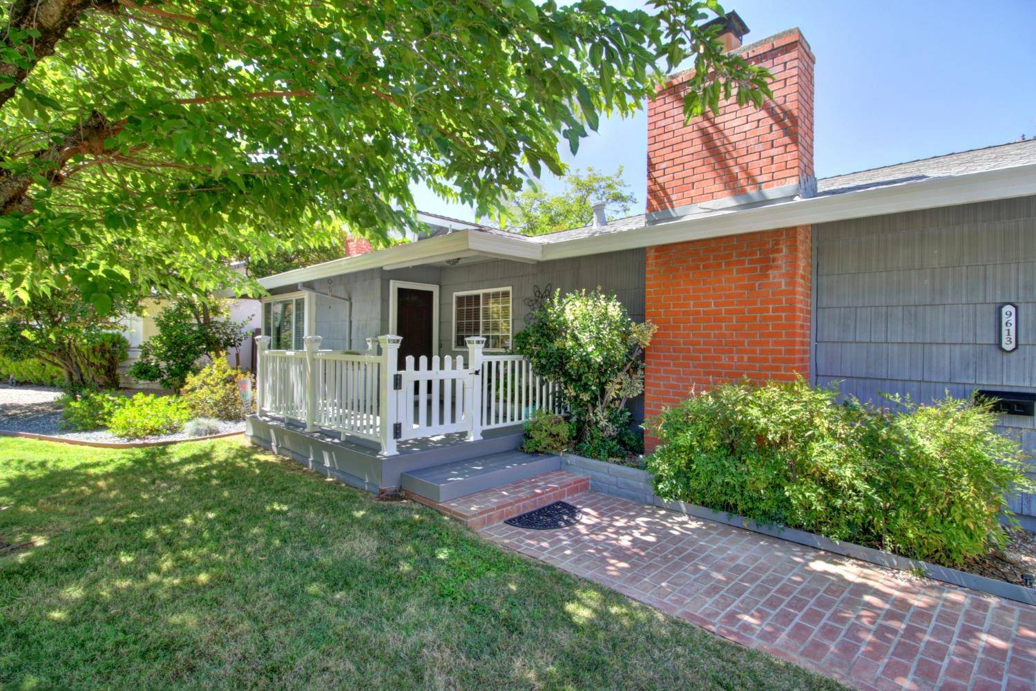 Orangevale, CA 95662,9613 Sandi CT