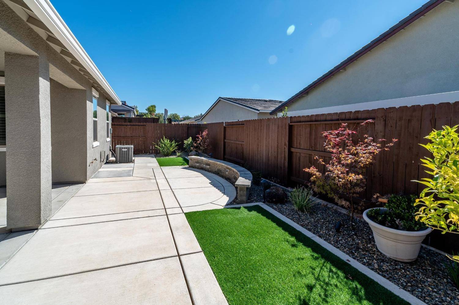 El Dorado Hills, CA 95762,1534 Haydin PL