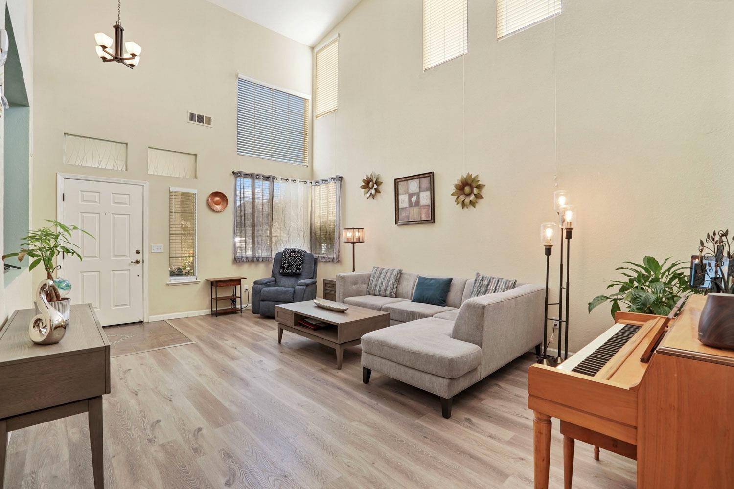 Manteca, CA 95336,1490 Trellis ST