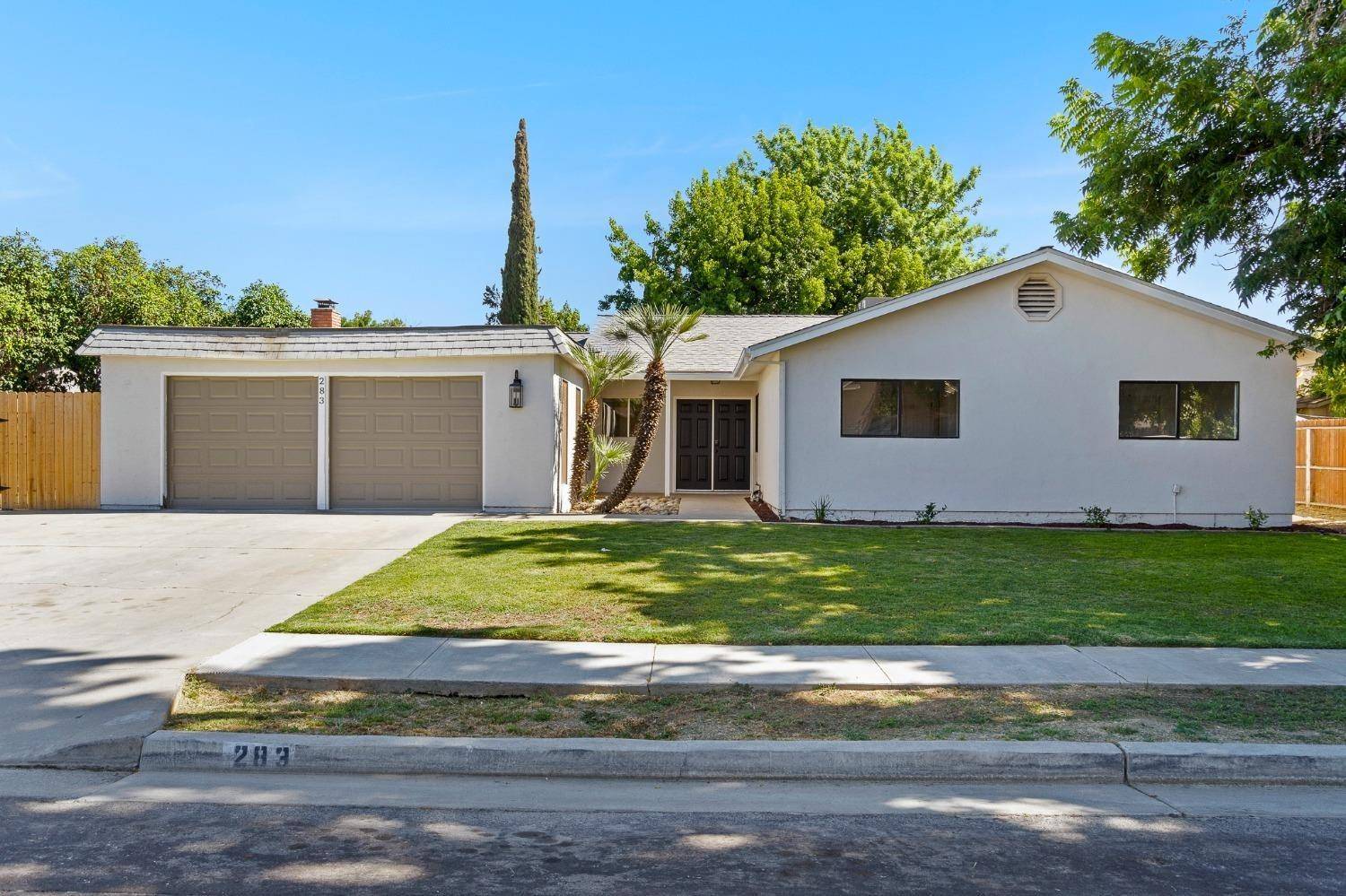 Hanford, CA 93230,W Birch