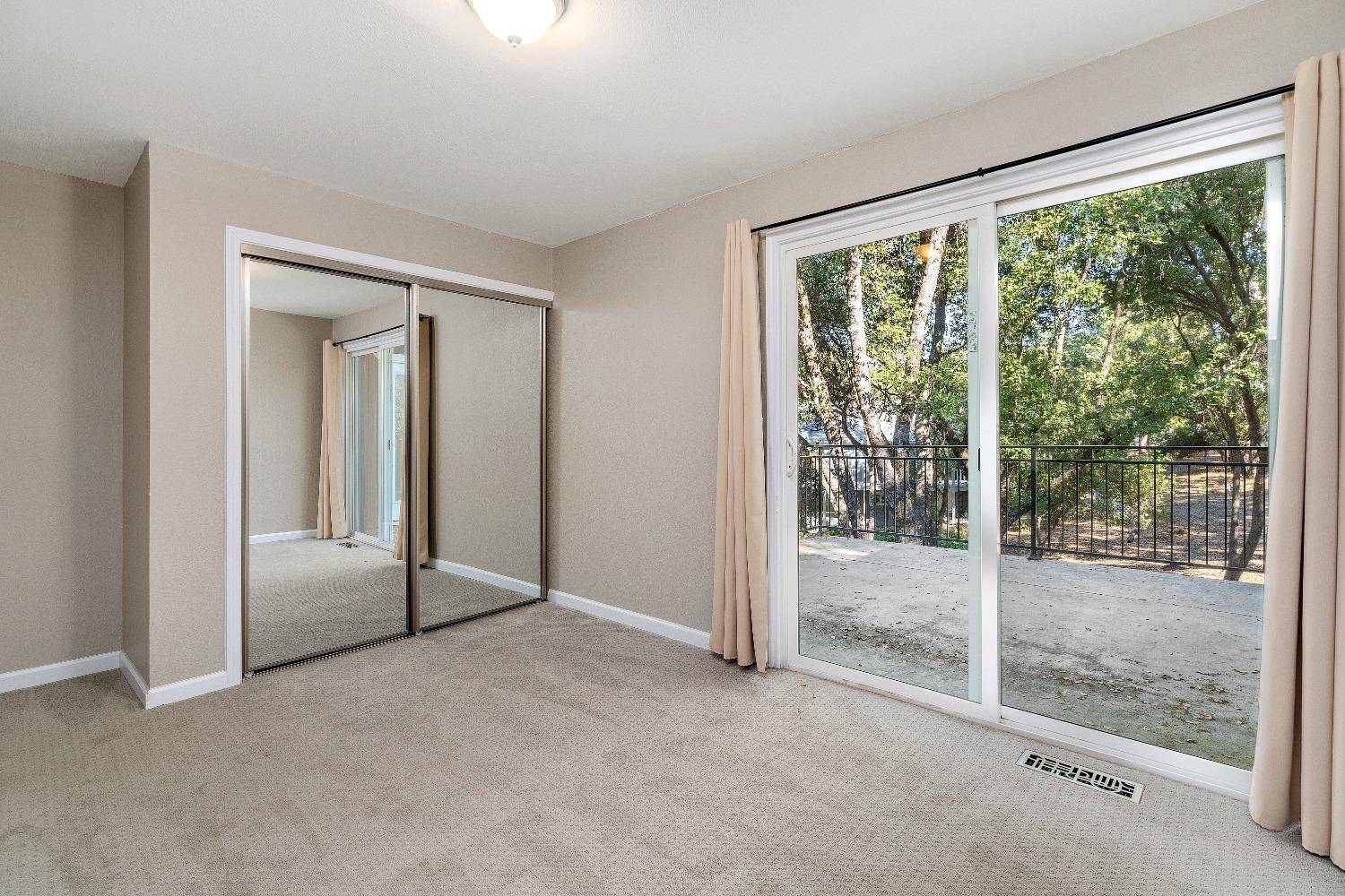 Penn Valley, CA 95946,18132 Hummingbird DR