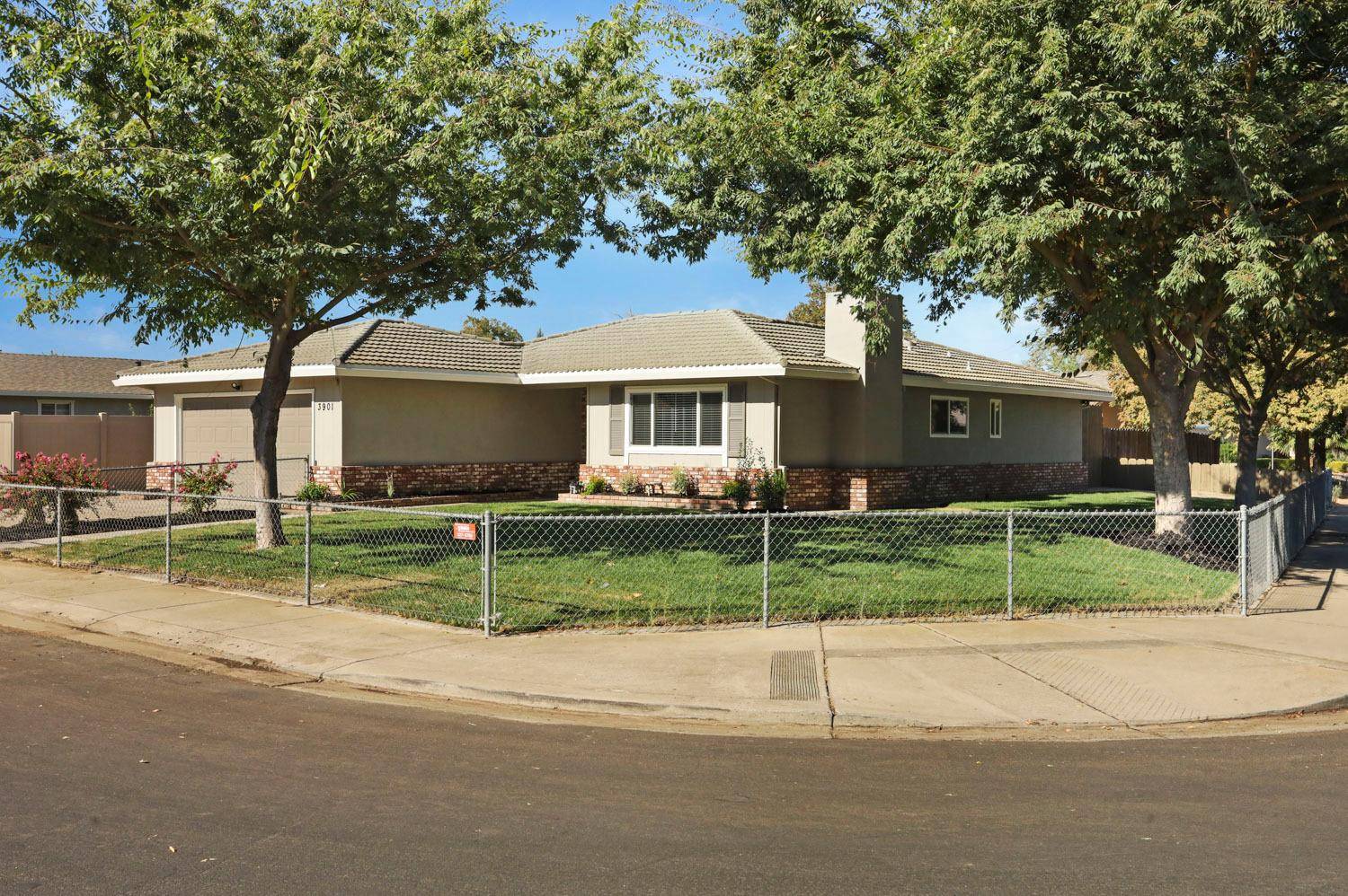 Modesto, CA 95356,3901 Auckland CT