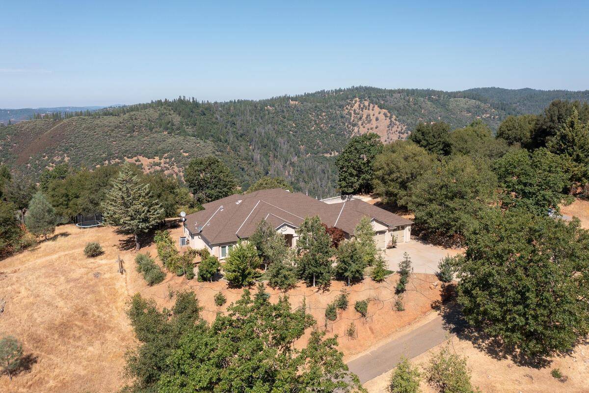 Placerville, CA 95667,1071 Champagne LN