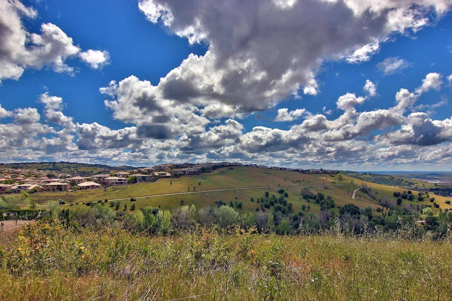 El Dorado Hills, CA 95762,4807 Gresham DR