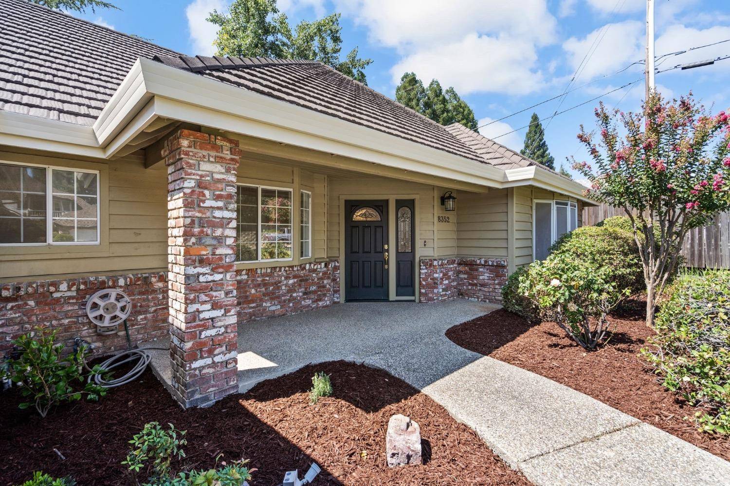 Granite Bay, CA 95746,8352 Hillgrove