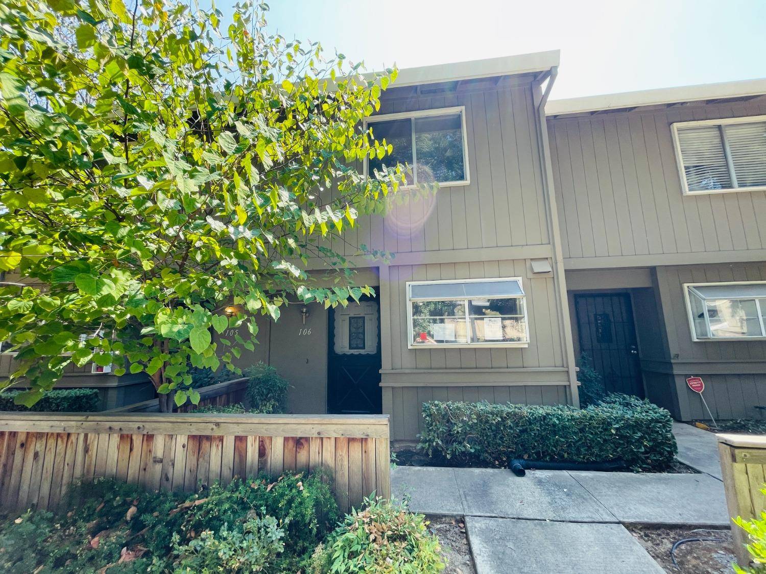 Sacramento, CA 95842,5616 Hamilton ST #106