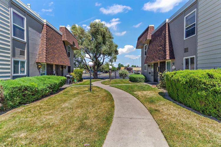 Sacramento, CA 95842,5606 Hillsdale BLVD #B