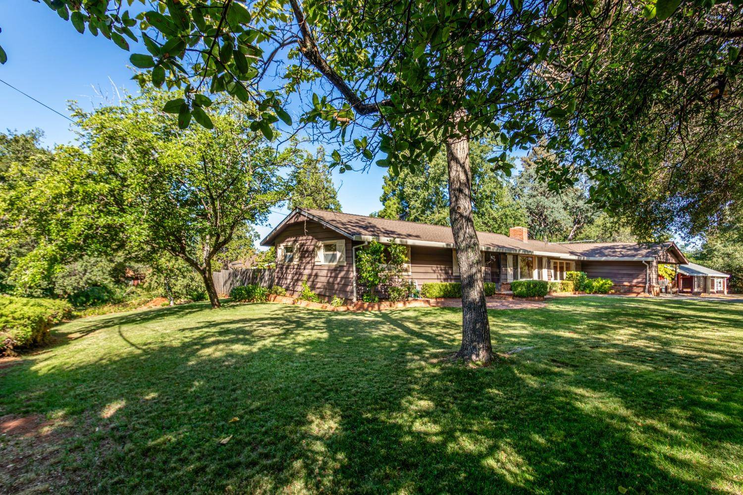 Auburn, CA 95603,1455 Oak Ridge WAY