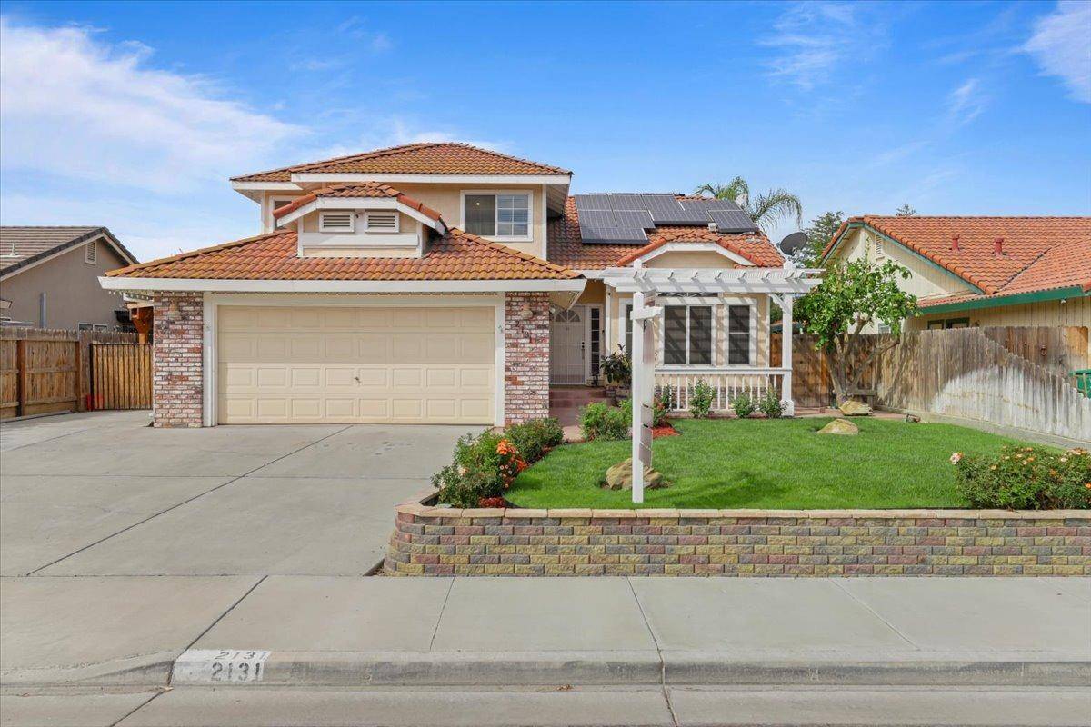 Los Banos, CA 93635,2131 Smokey CT