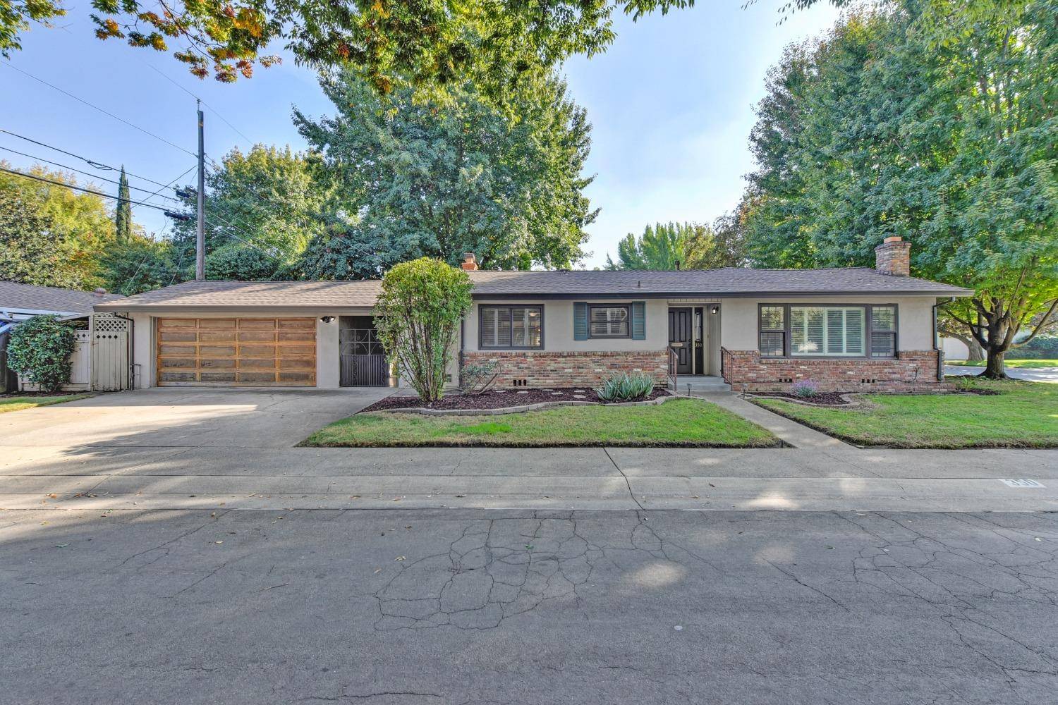 Sacramento, CA 95819,350 Messina DR