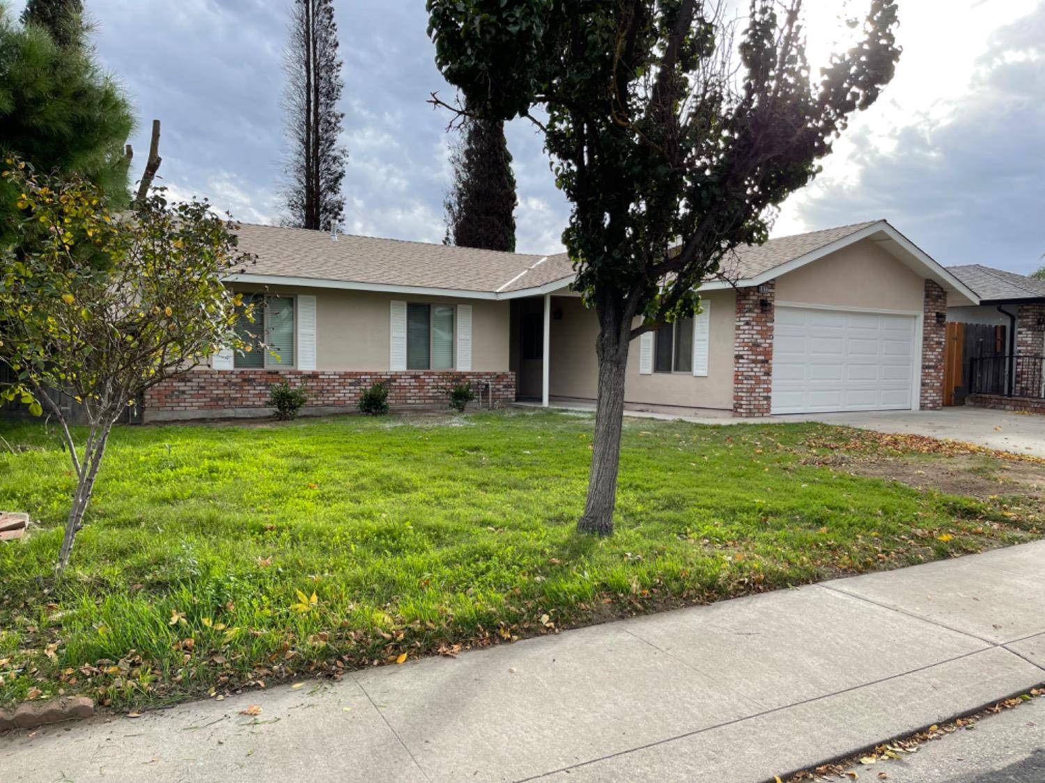 Modesto, CA 95356,1832 Choctaw WAY