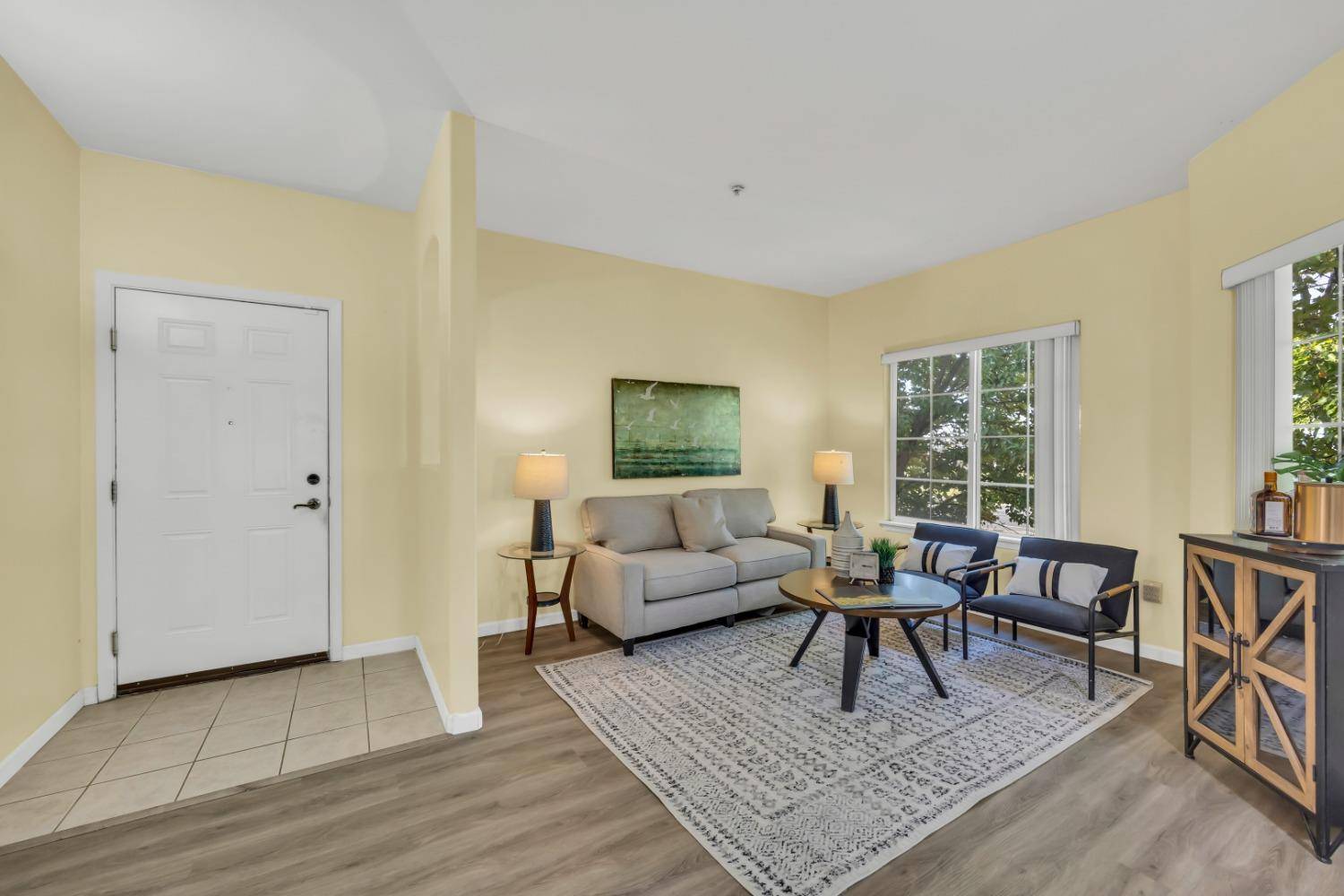Sacramento, CA 95834,4200 E Commerce WAY #1324