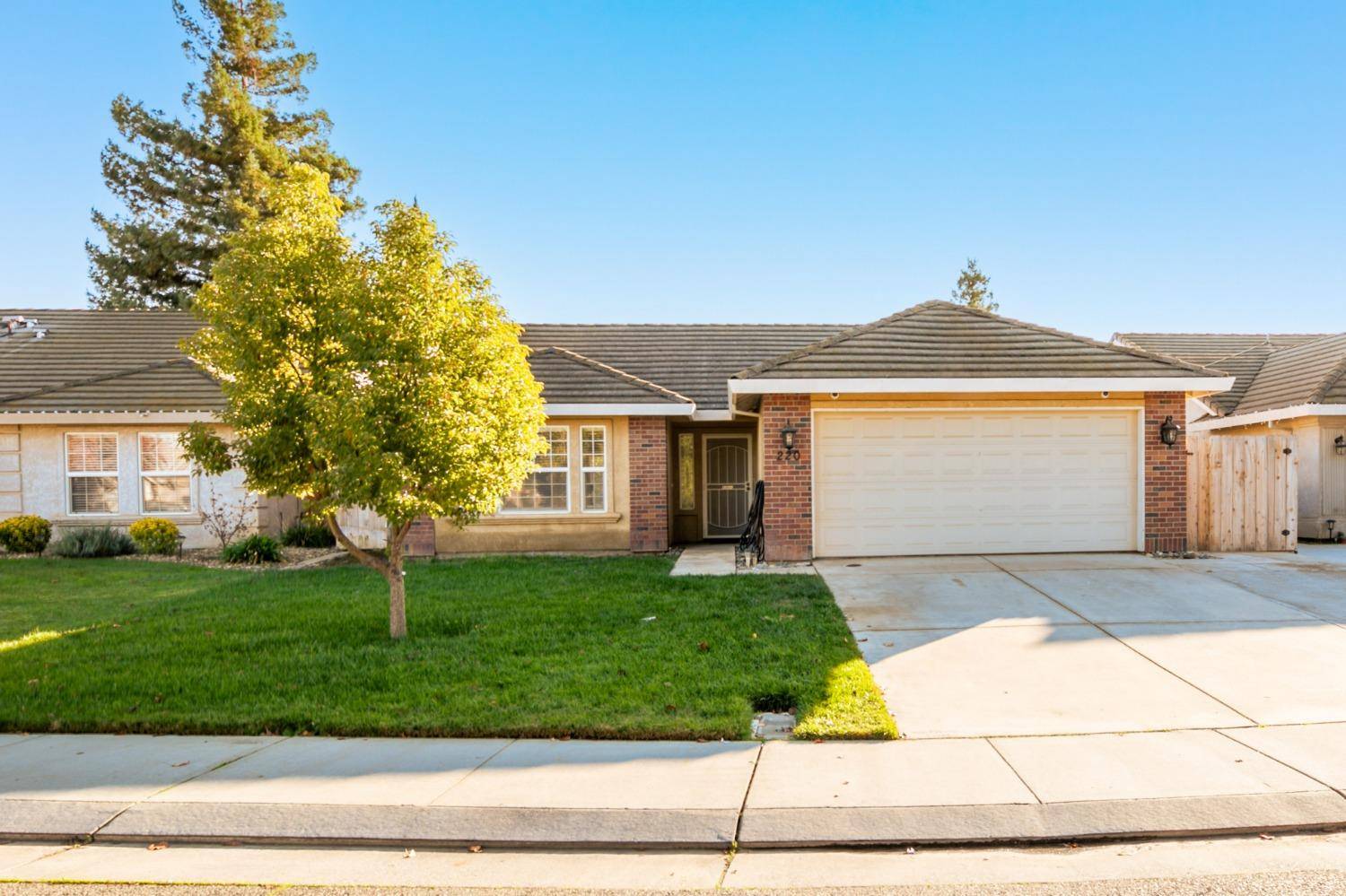 Lodi, CA 95240,220 Meadowlark WAY