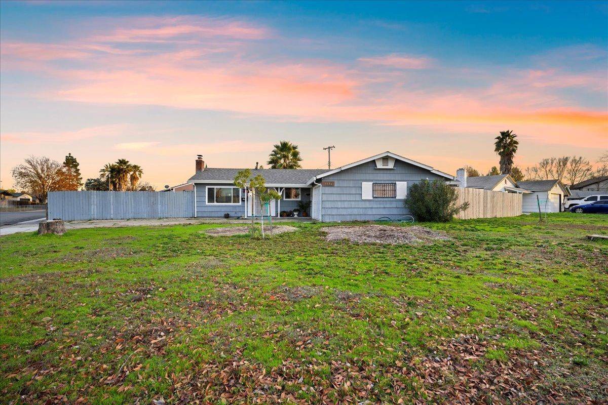 Sacramento, CA 95822,7596 San Felice CIR