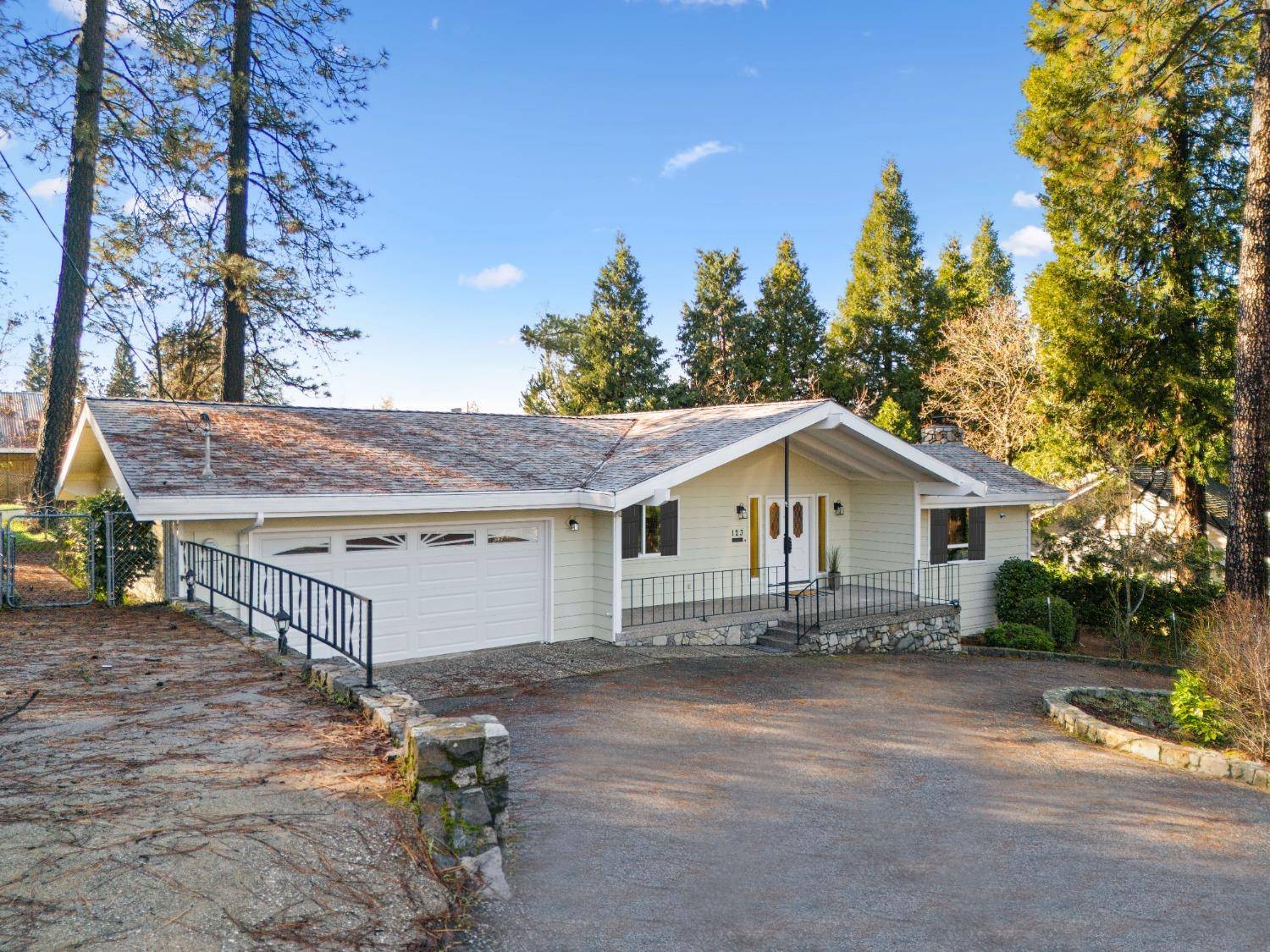 Grass Valley, CA 95949,123 Berryman