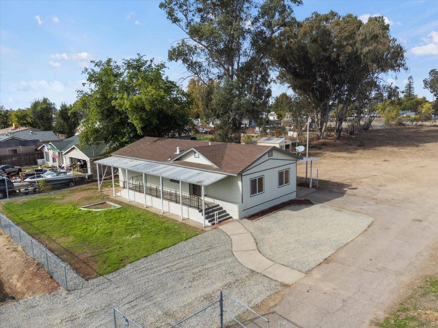 Olivehurst, CA 95961,1911 9th AVE