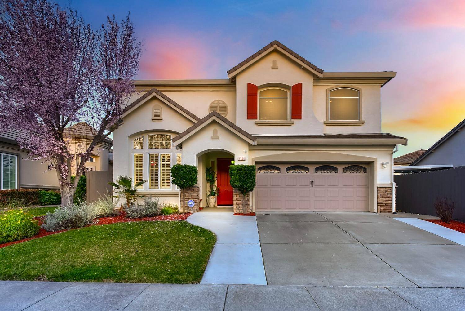 Sacramento, CA 95835,4714 SAVOIE WAY