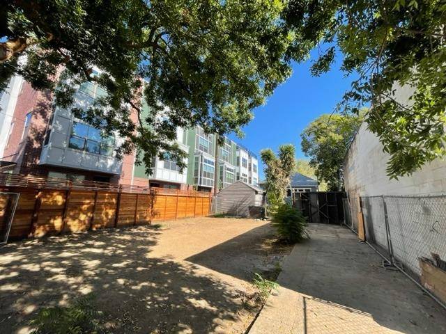 Sacramento, CA 95816,1225 Seville WAY