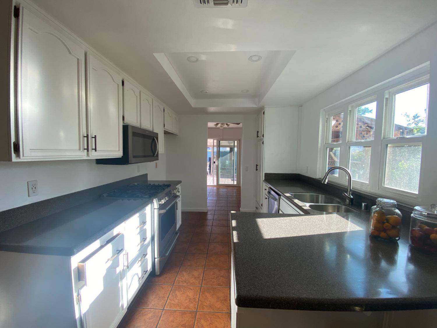 Elk Grove, CA 95624,8922 Mountain Home CT