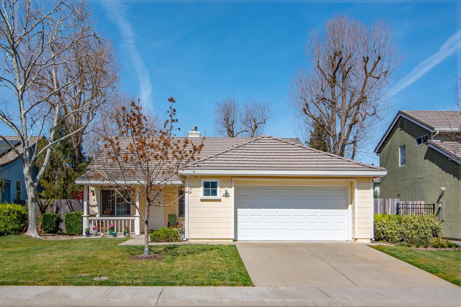 Woodland, CA 95776,1643 Santoni LN