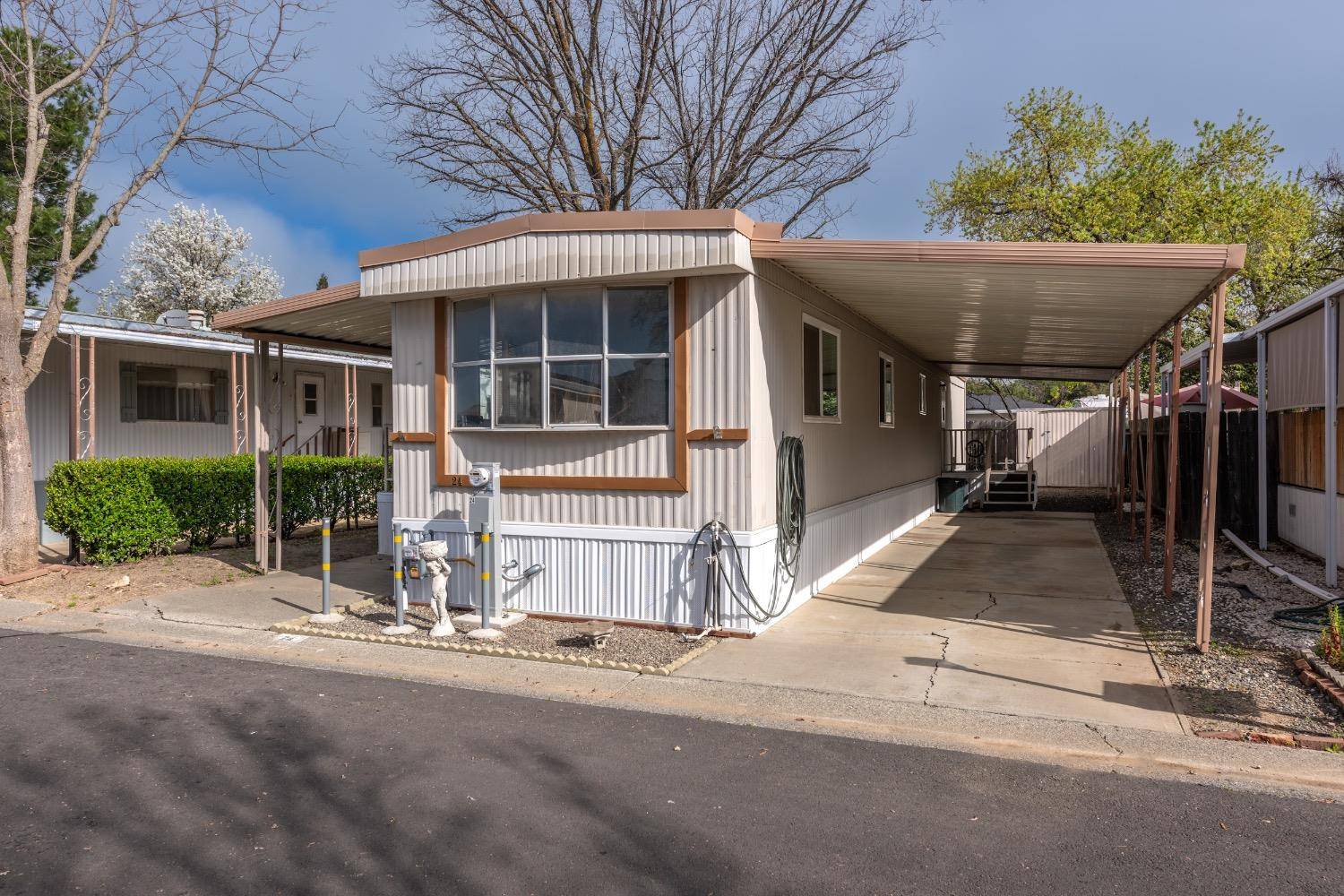 Esparto, CA 95627,26262 County Road 21A #24