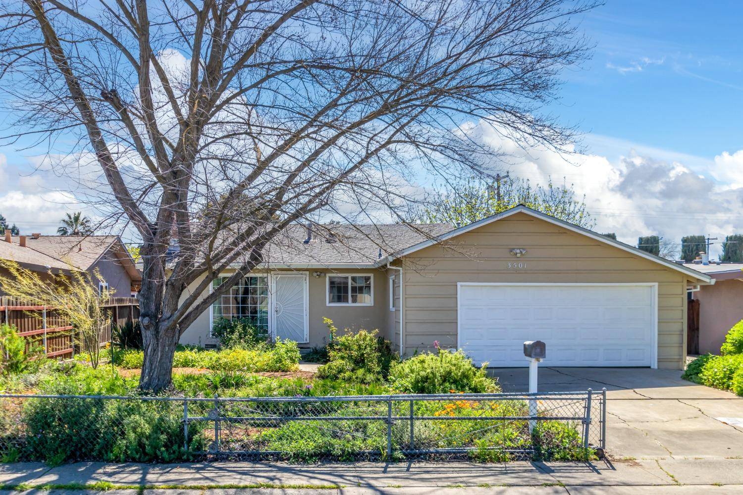 West Sacramento, CA 95691,3501 Palomar AVE