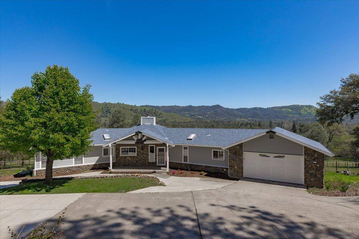 Lotus, CA 95651,6727 Gods WAY