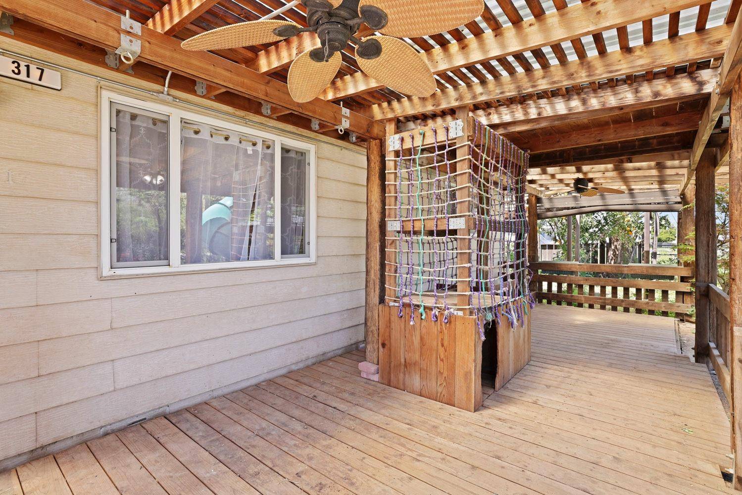 Waterford, CA 95386,317 H ST